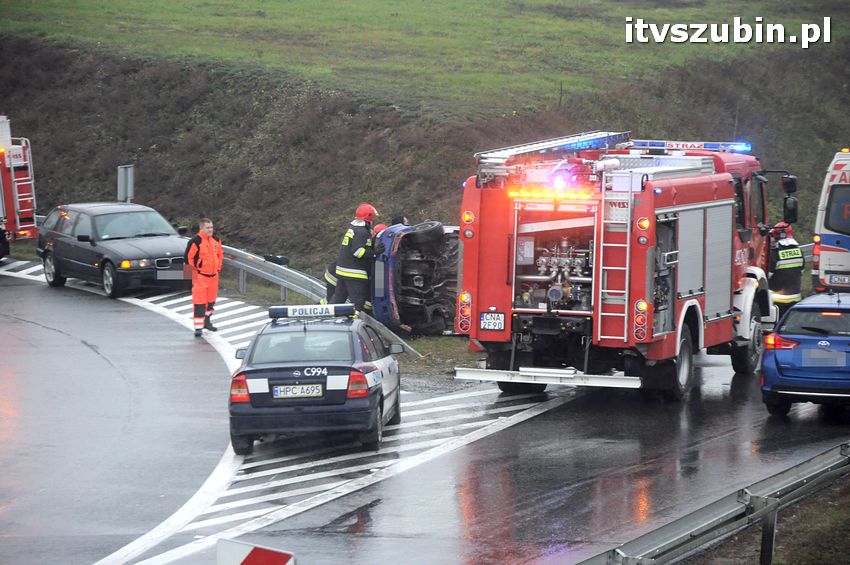 Dwa zdarzenia w tym samym miejscu jednego dnia