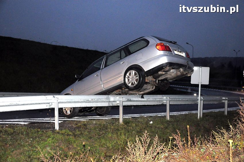 Dwa zdarzenia w tym samym miejscu jednego dnia