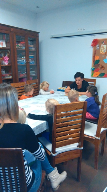 Wizyta ?Motylków? w Pensjonacie Seniora w Rynarzewie