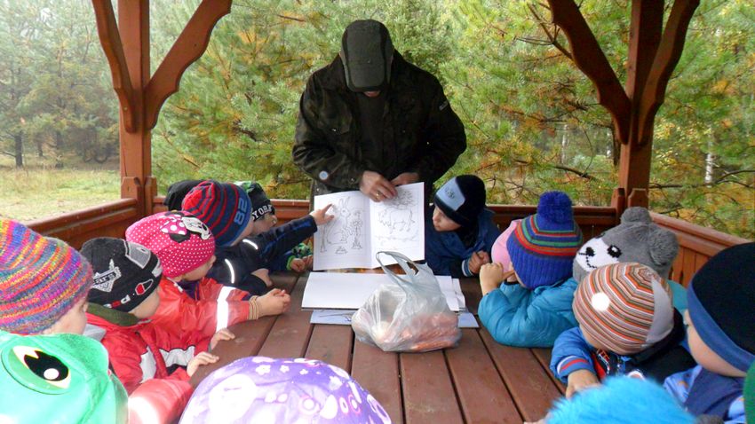 Jesienna wycieczka ?Pszczółek? z Samorządowego Przedszkola nr 2 w Szubinie do Zielonowa