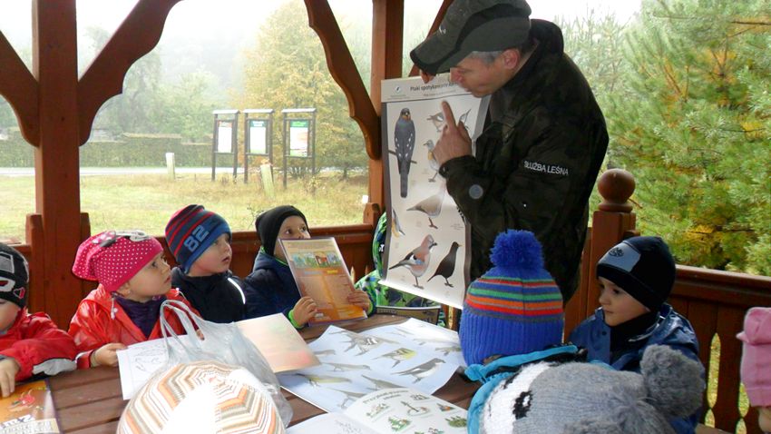 Jesienna wycieczka ?Pszczółek? z Samorządowego Przedszkola nr 2 w Szubinie do Zielonowa