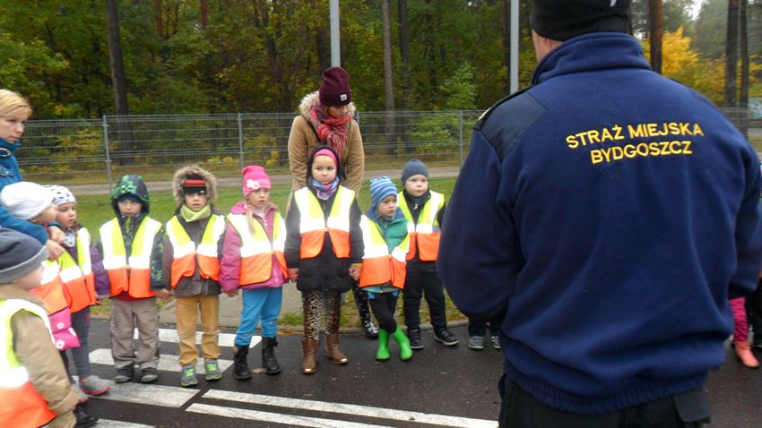 ?Smerfy? i ?Pszczółki? w Miasteczku Ruchu Drogowego w Myślęcinku
