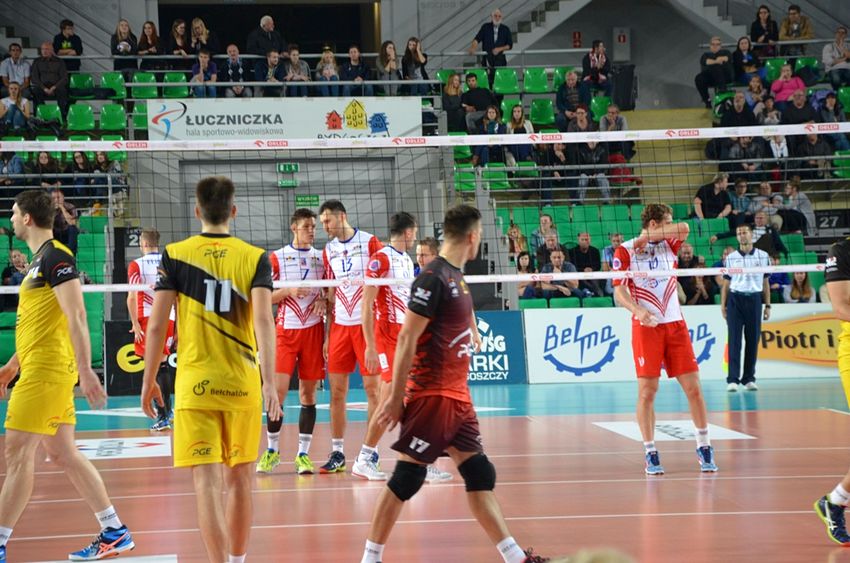 Szubińska ?Dwójka? otworzyła sezon siatkarski
