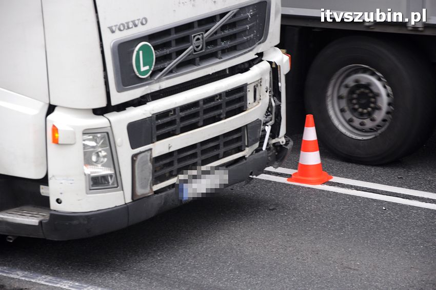 Opel Astra niczym Smart - o włos od tragedii