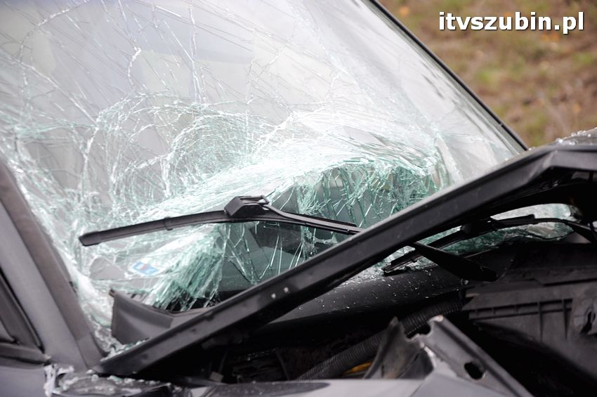 Opel Astra niczym Smart - o włos od tragedii