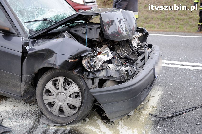 Opel Astra niczym Smart - o włos od tragedii