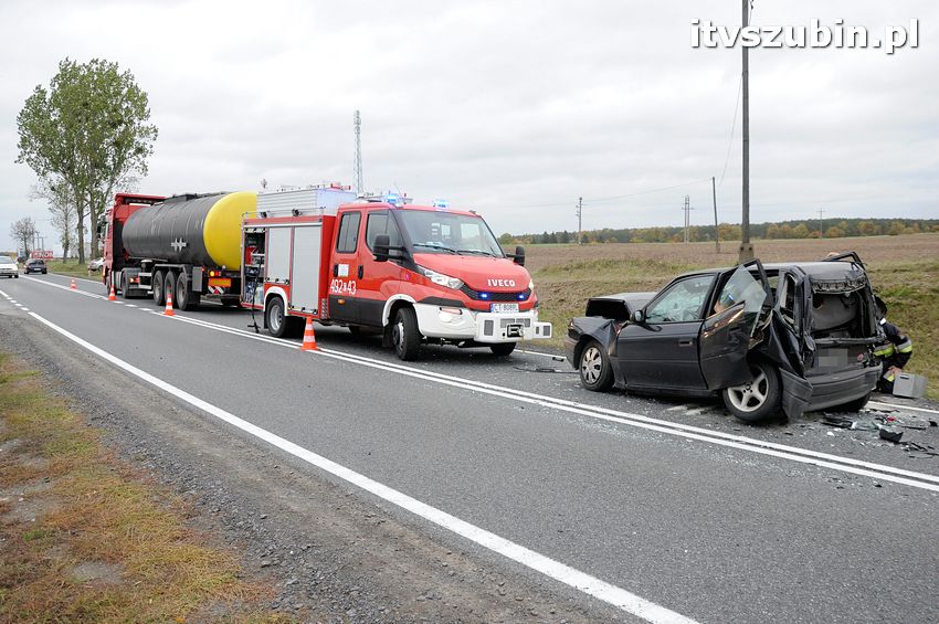 Opel Astra niczym Smart - o włos od tragedii