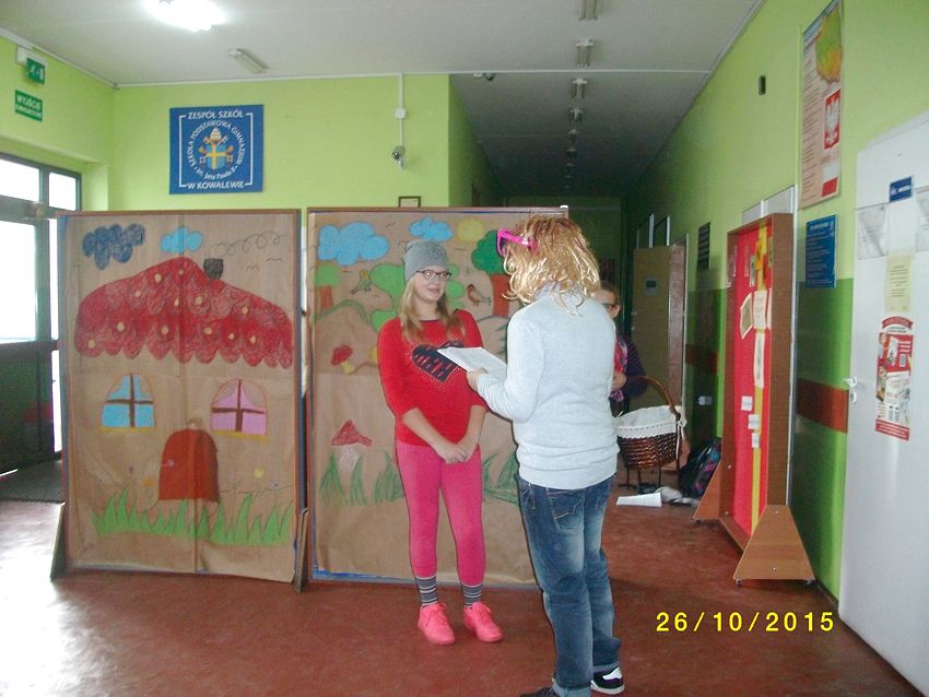 Międzynarodowy Miesiąc Bibliotek Szkolnych w Zespole Szkół w Kowalewie