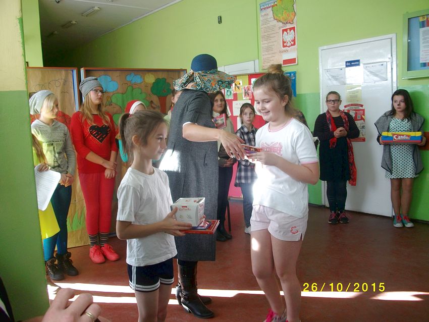 Międzynarodowy Miesiąc Bibliotek Szkolnych w Zespole Szkół w Kowalewie