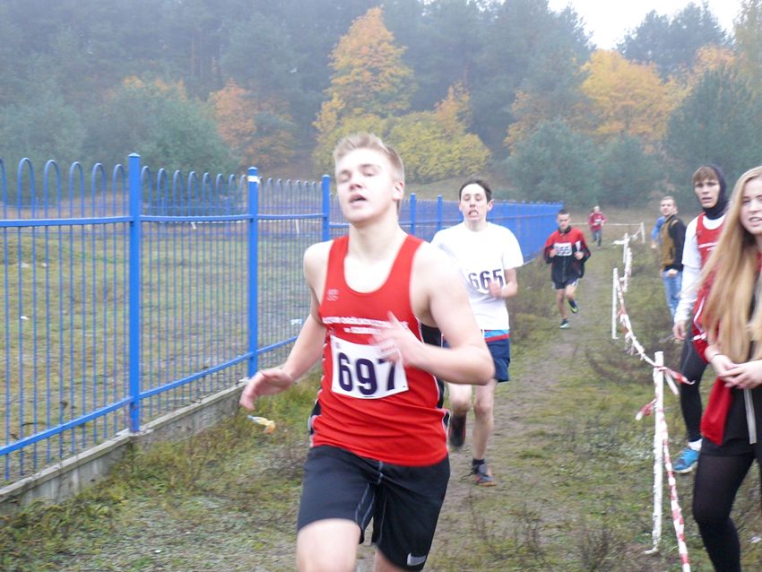 Mistrzostwa Powiatu Nakielskiego w sztafetowych biegach przełajowych