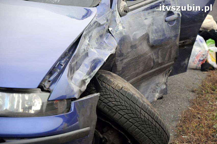 Dwa zdarzenia drogowe w jednej godzinie