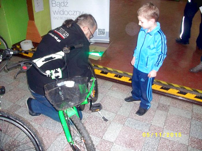 Bądź widoczny i bezpieczny na drodze?