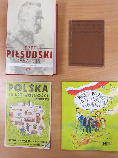 Święto Niepodległości w Bibliotece