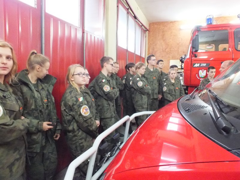Wizyta uczniów z ZSP w Szubinie w Jednostce OSP w Szubinie