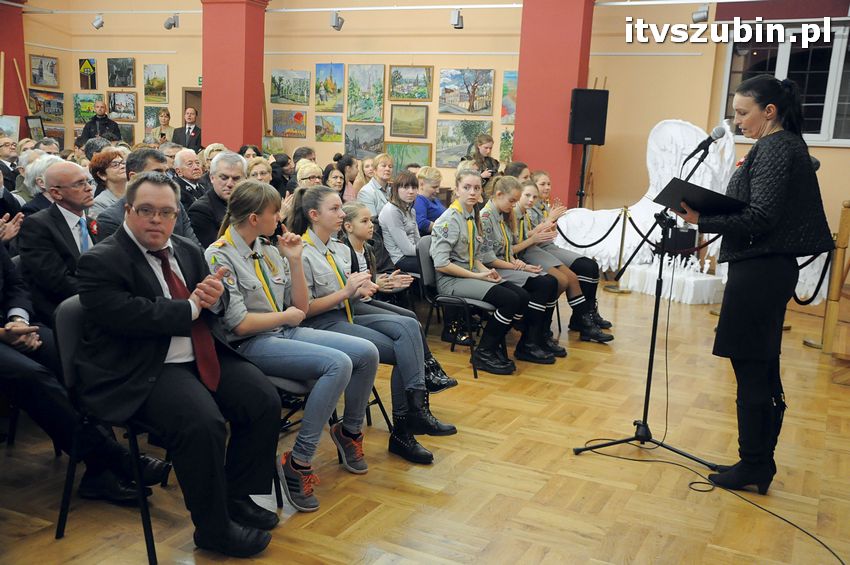 Wieczornica patriotyczna z Szubinem w tle