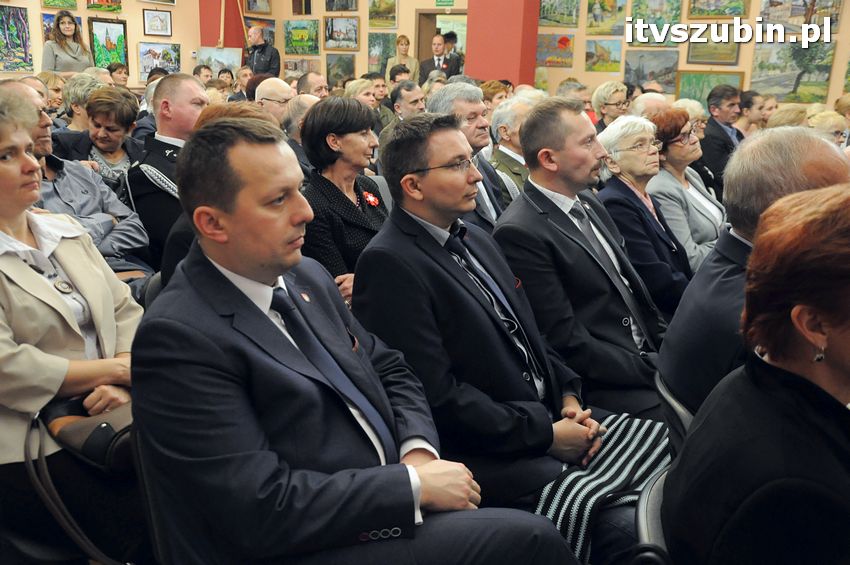 Wieczornica patriotyczna z Szubinem w tle