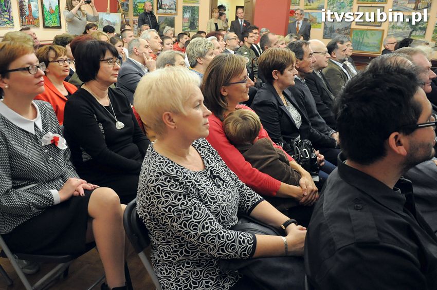 Wieczornica patriotyczna z Szubinem w tle