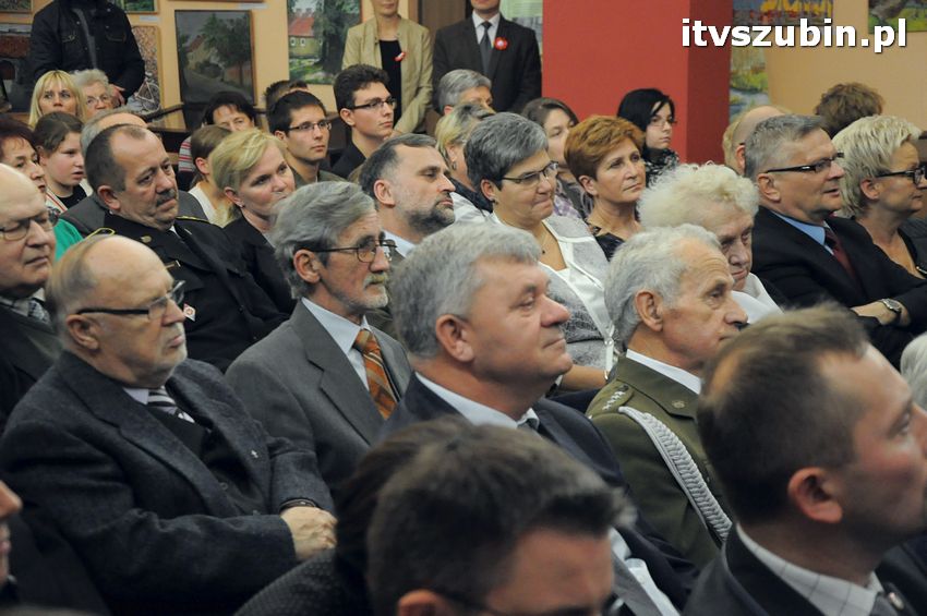 Wieczornica patriotyczna z Szubinem w tle