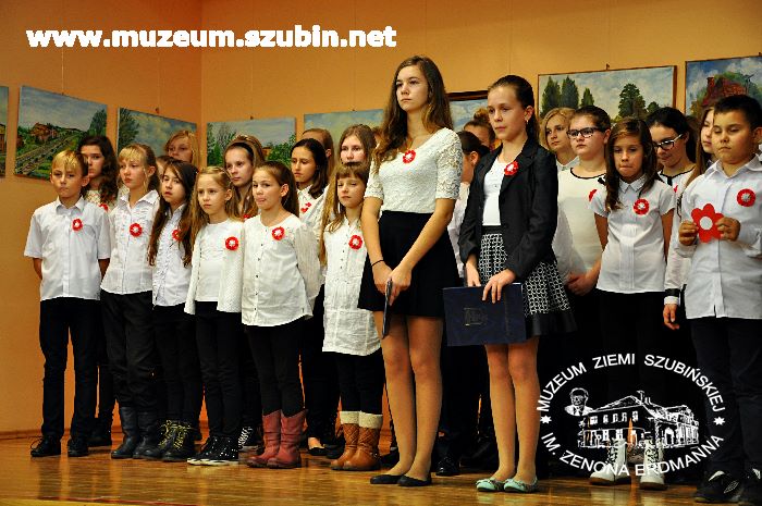 Wieczornica patriotyczna z Szubinem w tle