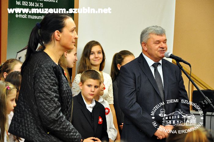 Wieczornica patriotyczna z Szubinem w tle