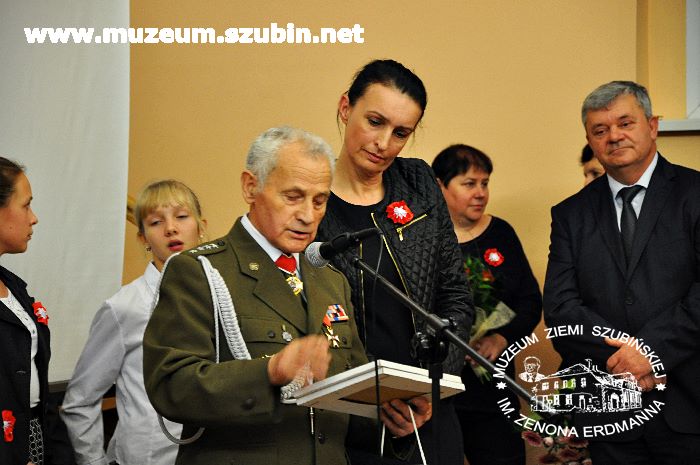 Wieczornica patriotyczna z Szubinem w tle