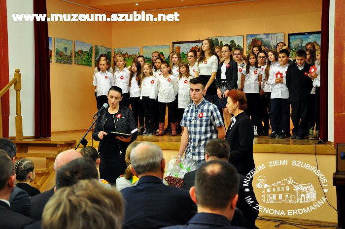 Wieczornica patriotyczna z Szubinem w tle