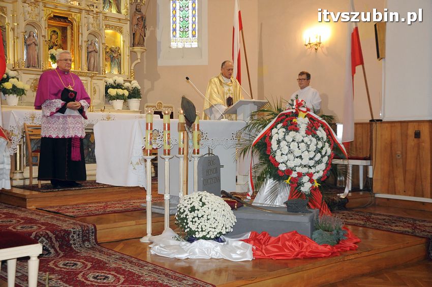 Obchodach Święta Niepodległości w Szubinie