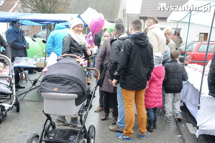 Obchodach Święta Niepodległości w Szubinie