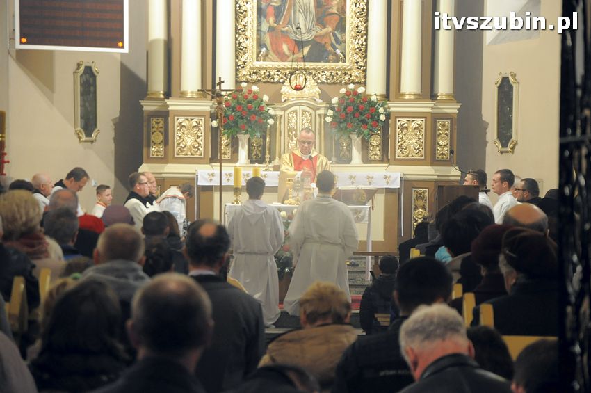 Obchodach Święta Niepodległości w Szubinie