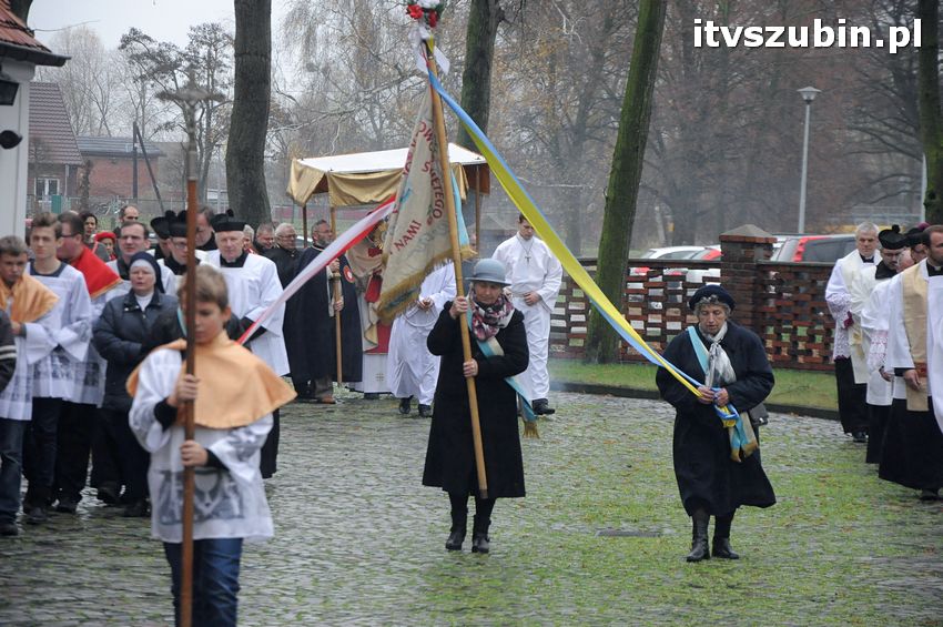 Obchodach Święta Niepodległości w Szubinie