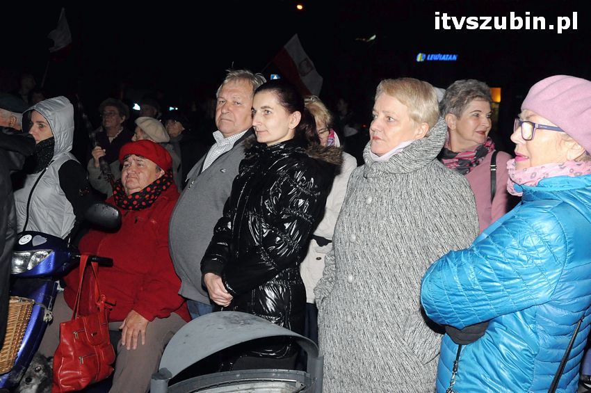Obchodach Święta Niepodległości w Szubinie