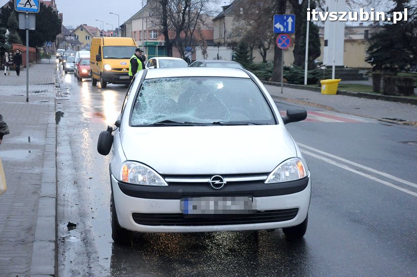 Potrącenie pieszego na pasach