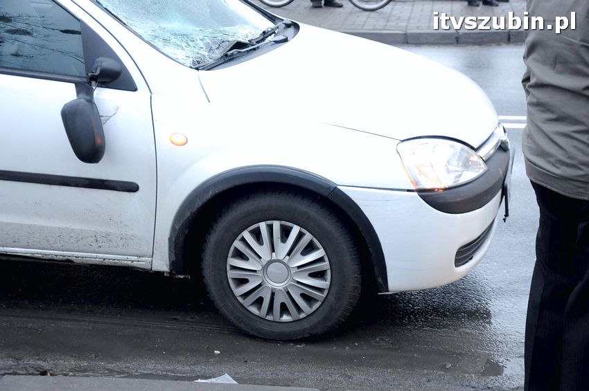 Potrącenie pieszego na pasach