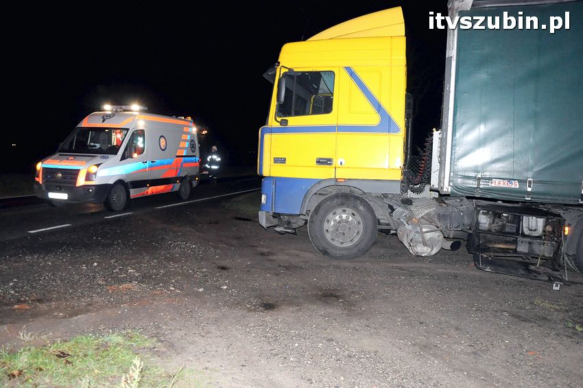 Kolizja drogowa Opla z Tirem