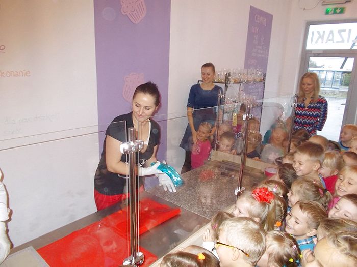 Przedszkolaki w ?Magicznej Cukierni?