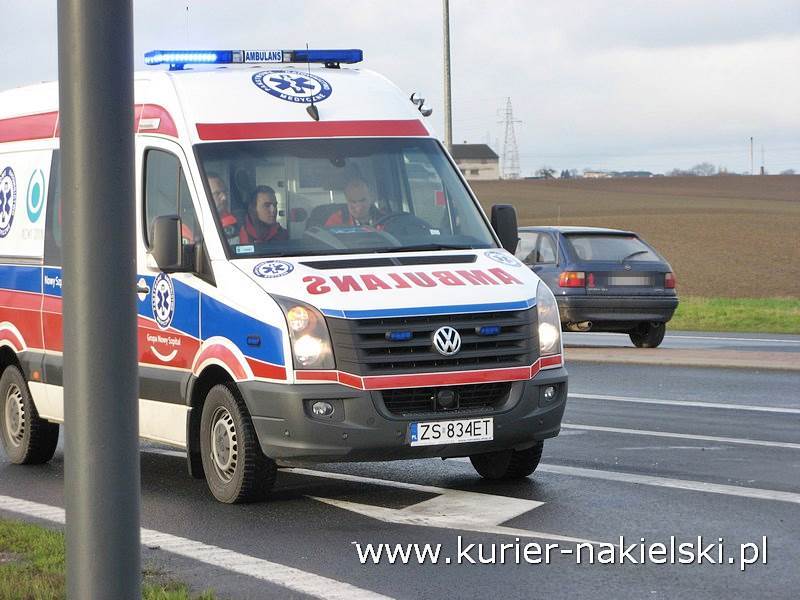 Kolizja na skrzyżowaniu ul Mroteckiej z krajową 10 oraz potrącenie w Nakle