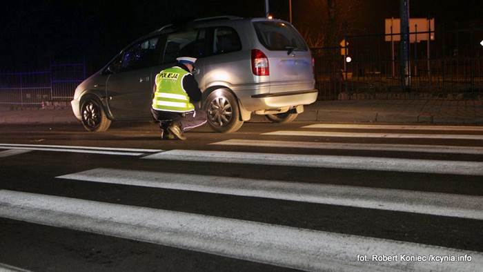 Potrącenie trójki dzieci na przejściu dla pieszych w Kcyni