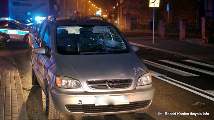 Potrącenie trójki dzieci na przejściu dla pieszych w Kcyni