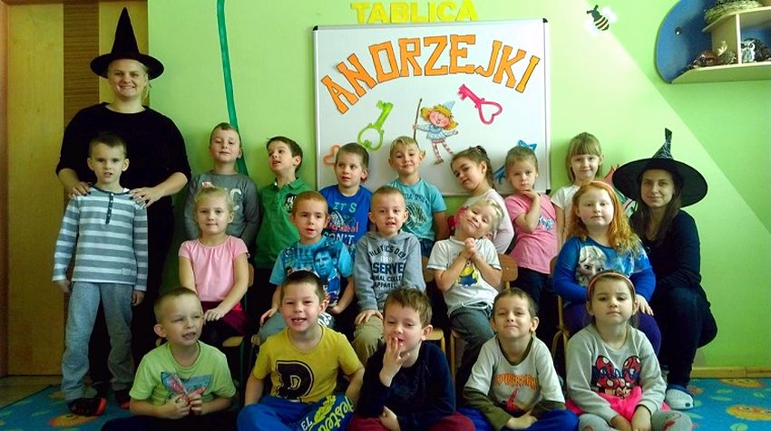 Dzieci ze Słoneczka lały wosk