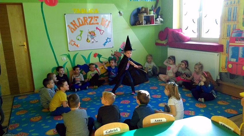 Dzieci ze Słoneczka lały wosk