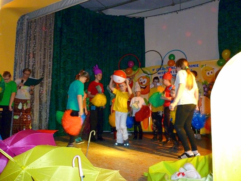 Teatr to jest dobra rzecz, w teatr warto bawić się