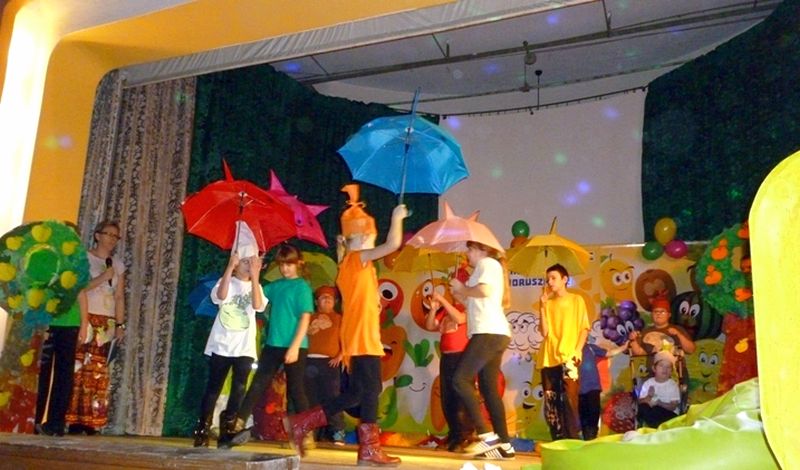 Teatr to jest dobra rzecz, w teatr warto bawić się