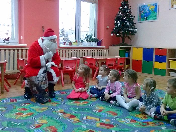 Święty Mikołaj odwiedził dzieci w przedszkolu