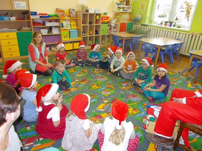 Święty Mikołaj odwiedził dzieci w przedszkolu