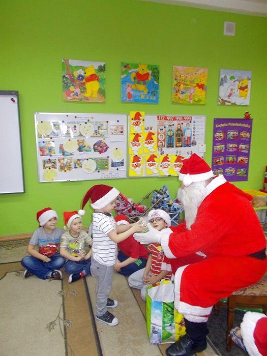 Święty Mikołaj odwiedził dzieci w przedszkolu