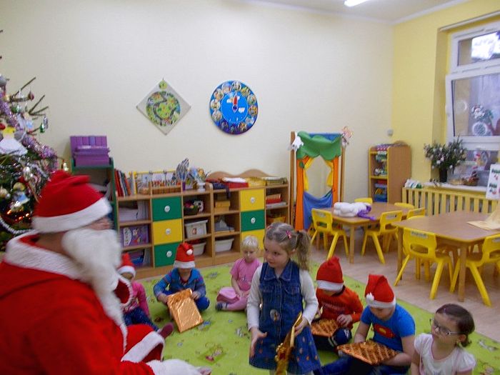 Święty Mikołaj odwiedził dzieci w przedszkolu