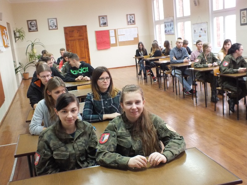 Silna reprezentacja uczniów z ZSP w Szubinie w Olimpiadzie Wiedzy o Bezpieczeństwie