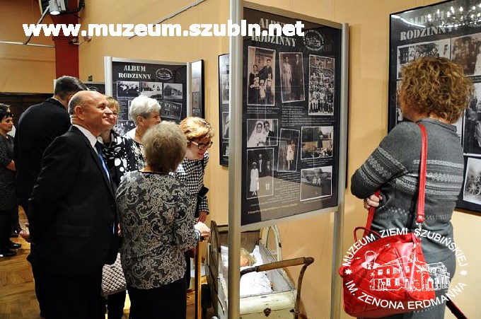 Album rodzinny już otwarty