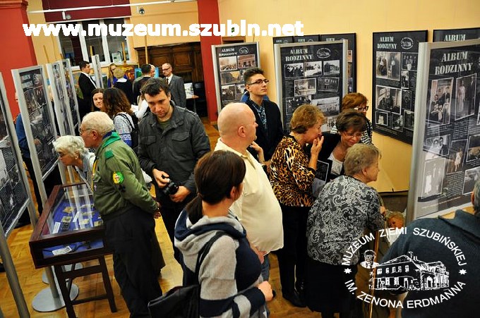 Album rodzinny już otwarty