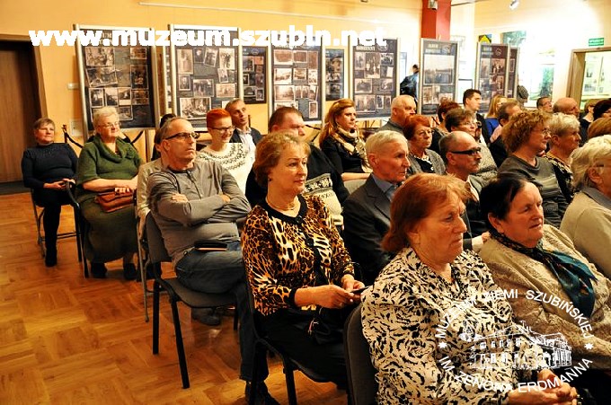 Album rodzinny już otwarty